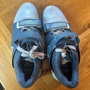 Reebok Legacy Lifters Women’s size 9